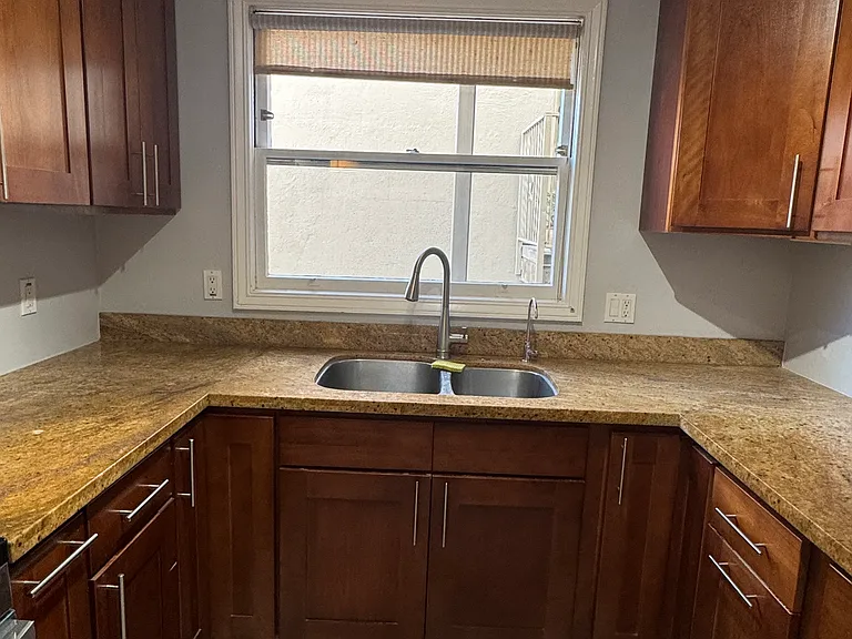 54 Terra Vista Ave #4 — Photo 16
