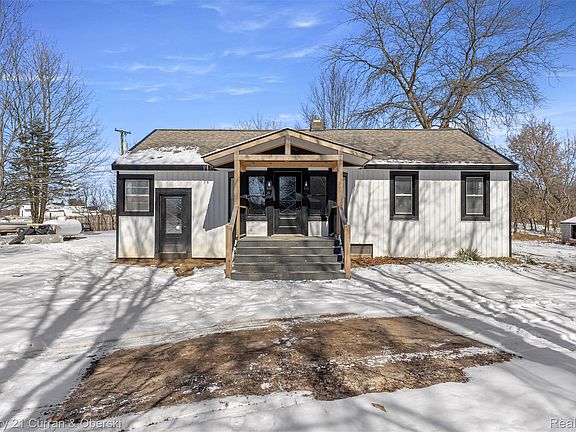 2nd image of 4296 Burgess Rd