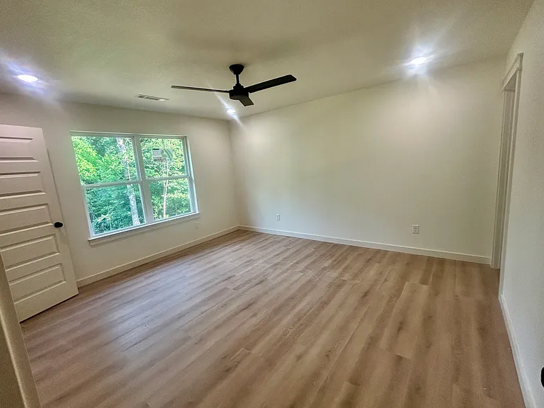 23 Birsay Dr — Photo 7