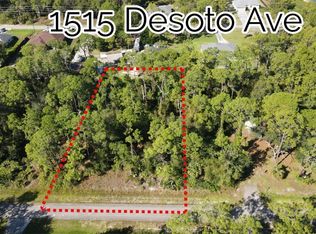 1515 Desoto Ave, Lehigh Acres, FL 33972
