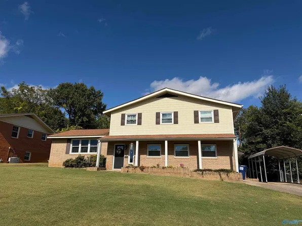 2216 Fairfax St NE, Huntsville, AL 35811