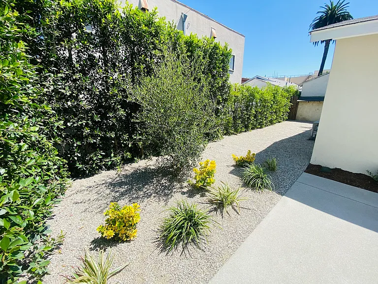 673 Mira Mar Ave — Photo 24