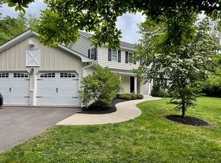16 Crooked Tree Ln, Princeton, NJ 08540