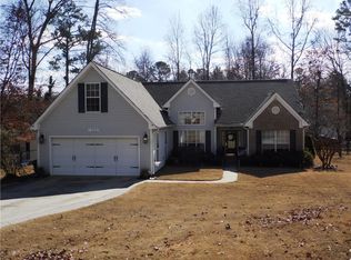 1322 Owen Cir, Sugar Hill, GA 30518