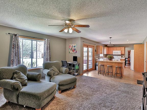 5th image of 15789 Osmium St NW