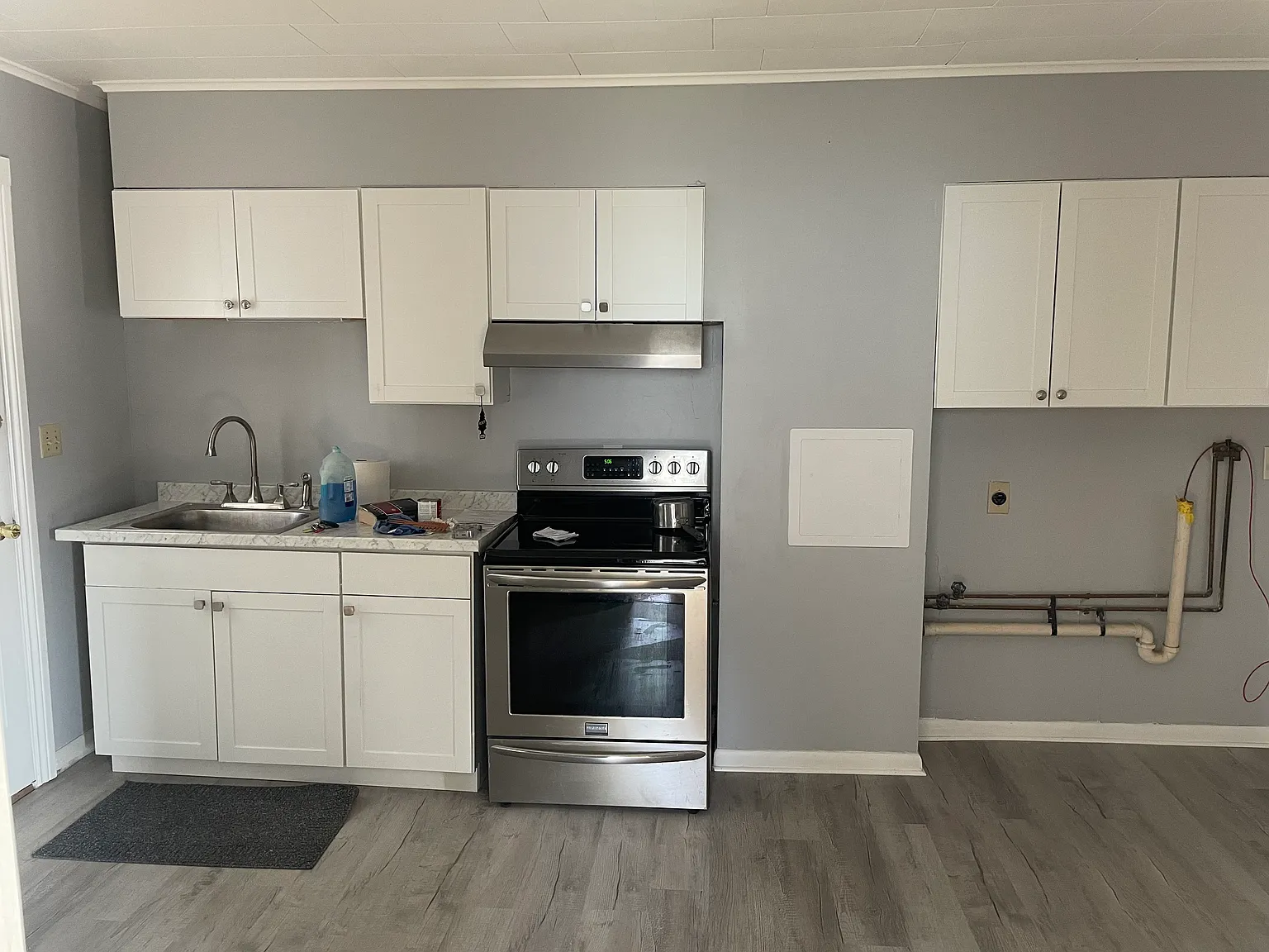 2 bed, 900 sqft, $1,100 — Photo 3