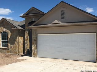 460 Copper Hill Dr, New Braunfels, TX 78130