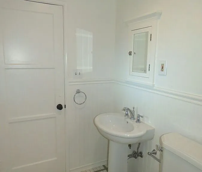 1165 Leonard Ave — Photo 15
