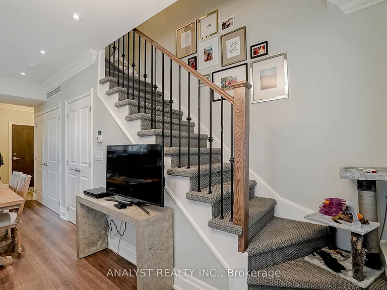 10425 Islington Ave #218 — Photo 19