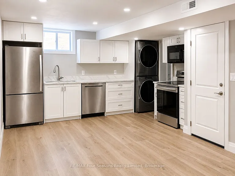 23 Camille Ct — Photo 8