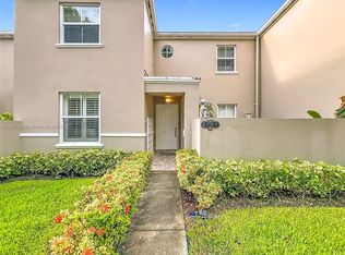 7110 SW 54th St, Miami, FL 33155