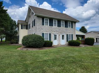 290 Clay School Rd APT A2, Ephrata, PA 17522