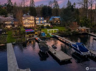 8772 Sand Point Way NE, Seattle, WA 98115