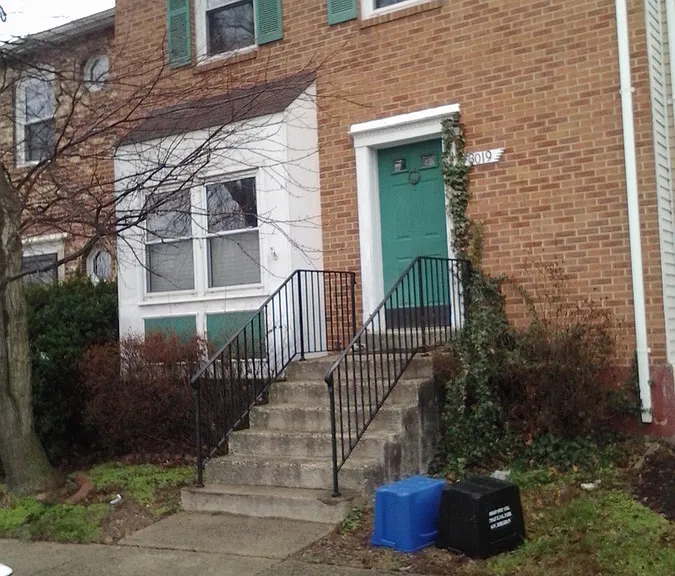 3019 Hickory Grove Ct — Photo 1