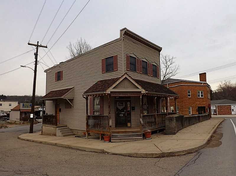 2nd image of 2 Union Ave