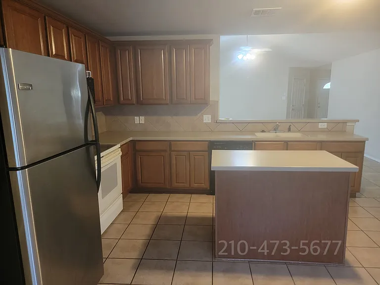 9802 Magnolia Run — Photo 2