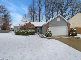 231 Rauscher Ct, Elyria, OH 44035