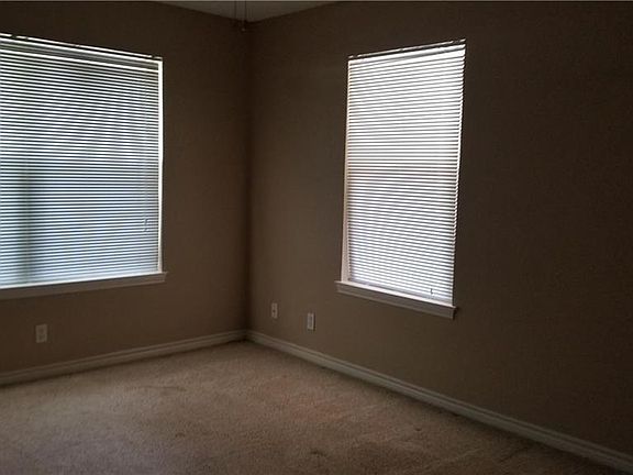 5th image of 1322 Summerwood Dr