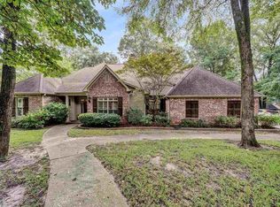 4320 Lazy Creek Dr, Tyler, TX 75707