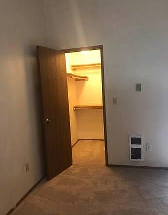 5th image of 9815 52nd St W APT A