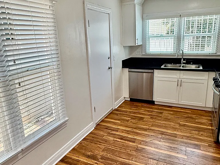 1118 N Coronado St #1118 — Photo 8