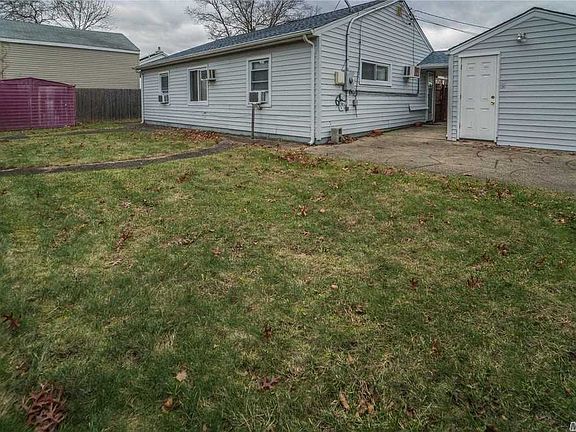 5th image of 56 Libby Ave