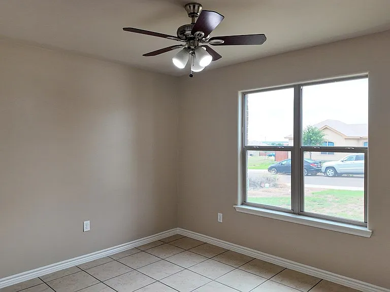 3485 Nicole St — Photo 17