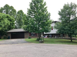 2 Bradley Ct, Desloge, MO
