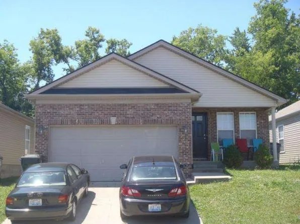 2704 Red Clover Ln, Lexington, KY 40511