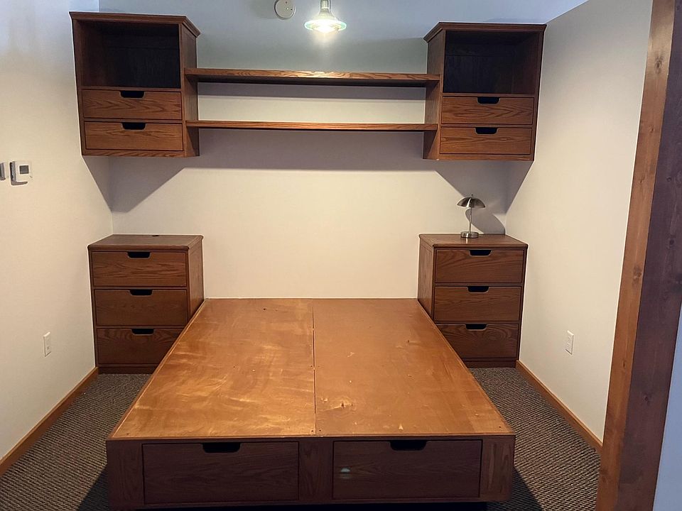 2nd image of 30 Boylston St #4