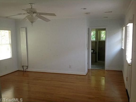 2nd image of 110 Knollwood Dr
