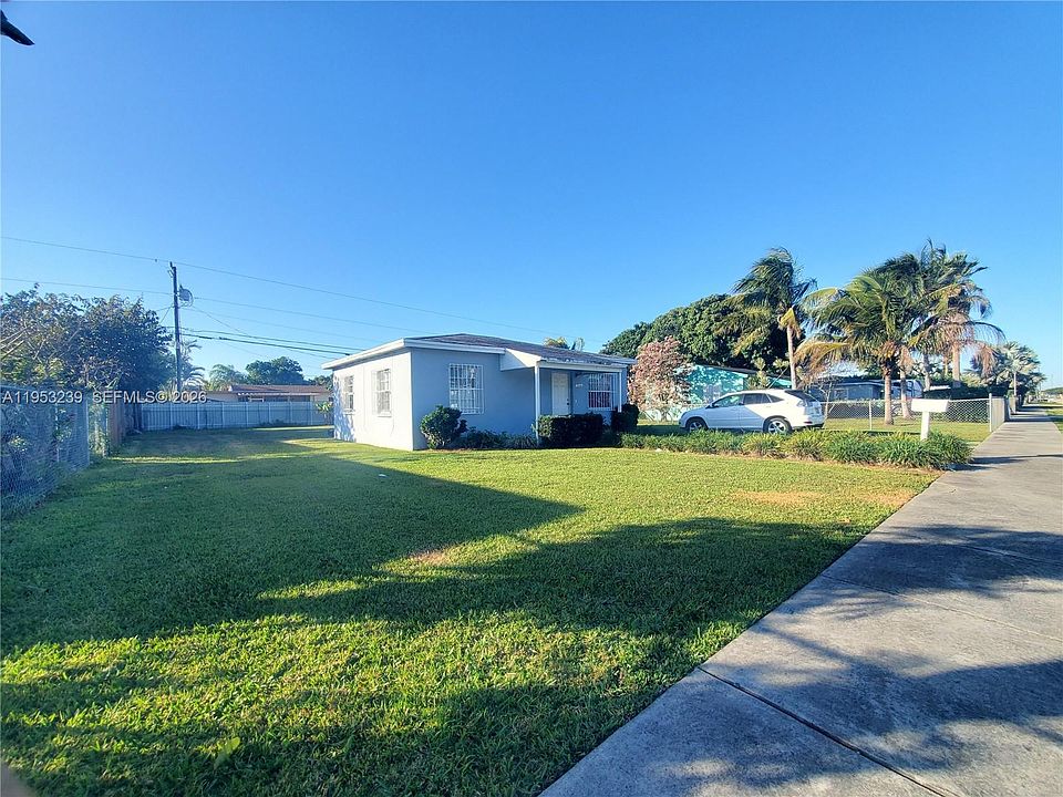 1st image of 10040 SW 170th Ter