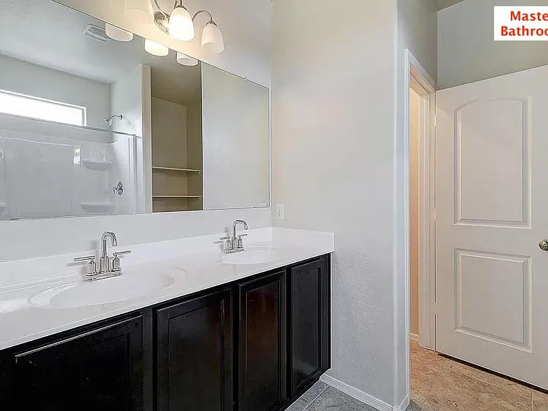 1122 E Viola Ct — Photo 15