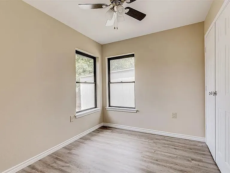 1316 Royster Rd — Photo 19