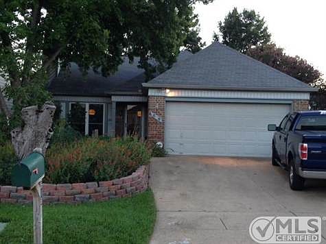 1st image of 516 Kalmia Dr