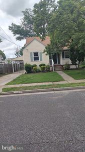 225 4th Ave, Mount Ephraim, NJ, 08059