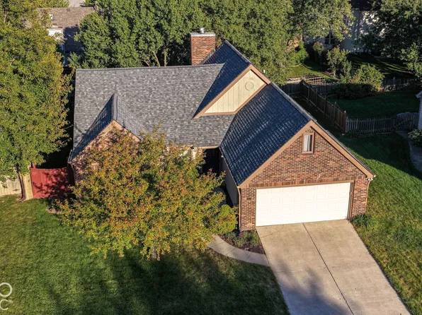 8823 Wintergreen Way, Indianapolis, IN 46256