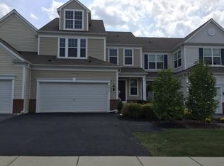 8674 Mayfair Ct, Breinigsville, PA 18031