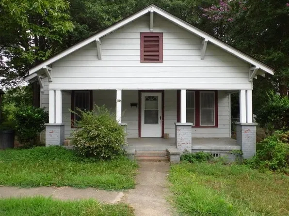 810 E Main St, Seneca, SC 29678