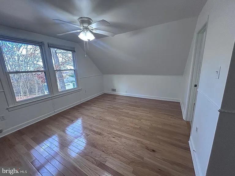132 Pinecrest — Photo 33