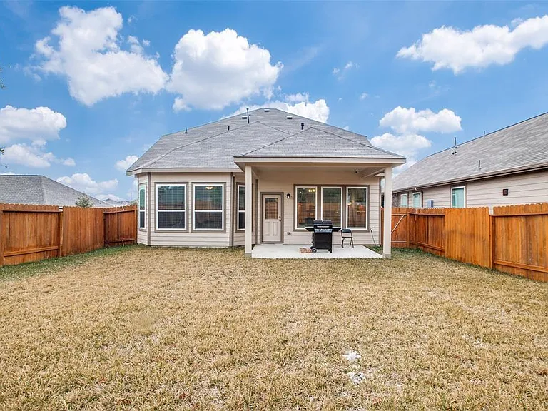 4258 McGregor Bluff Ln — Photo 3