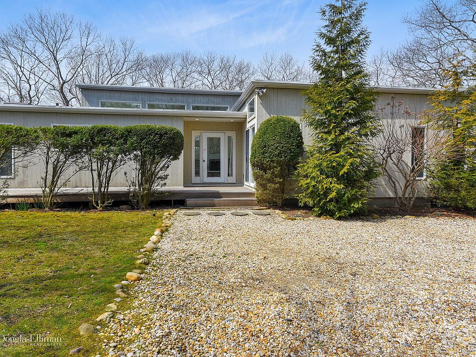 1st image of 220 Treescape Dr