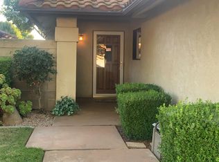 124 Queen Ln, Madera, CA