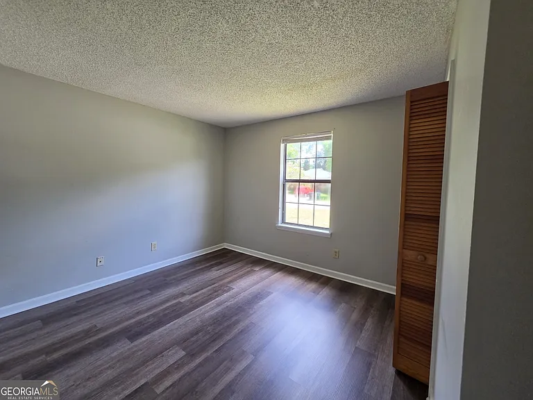 425 Admirals Walk Dr — Photo 18