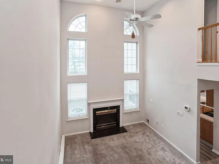 210 Kentshire Ct — Photo 13
