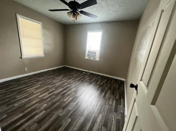 2706 W University Blvd, Durant, OK 74701