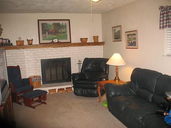 4th image of 5018 Kilarney Way