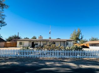 13060 Algonquin Rd, Apple Valley, CA 92308