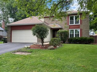 417 Bristol Way, Cary, IL 60013