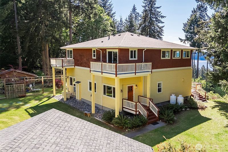 4th image of 28525 143rd Avenue SW